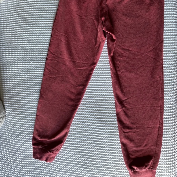 Women's Nike Sweatpants - Picture 3 of 3